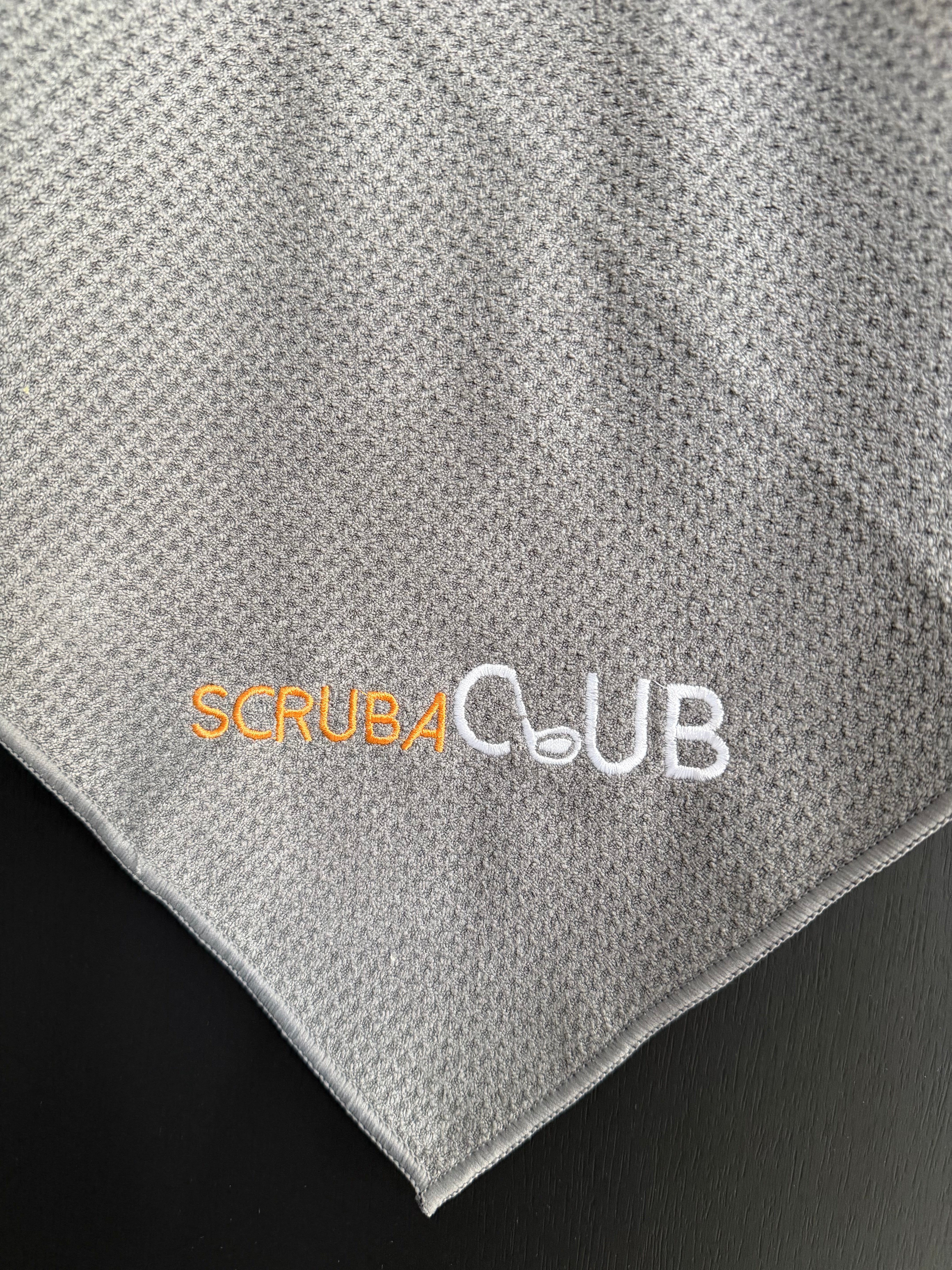 Scrubaclub + Grey Towel Bundle